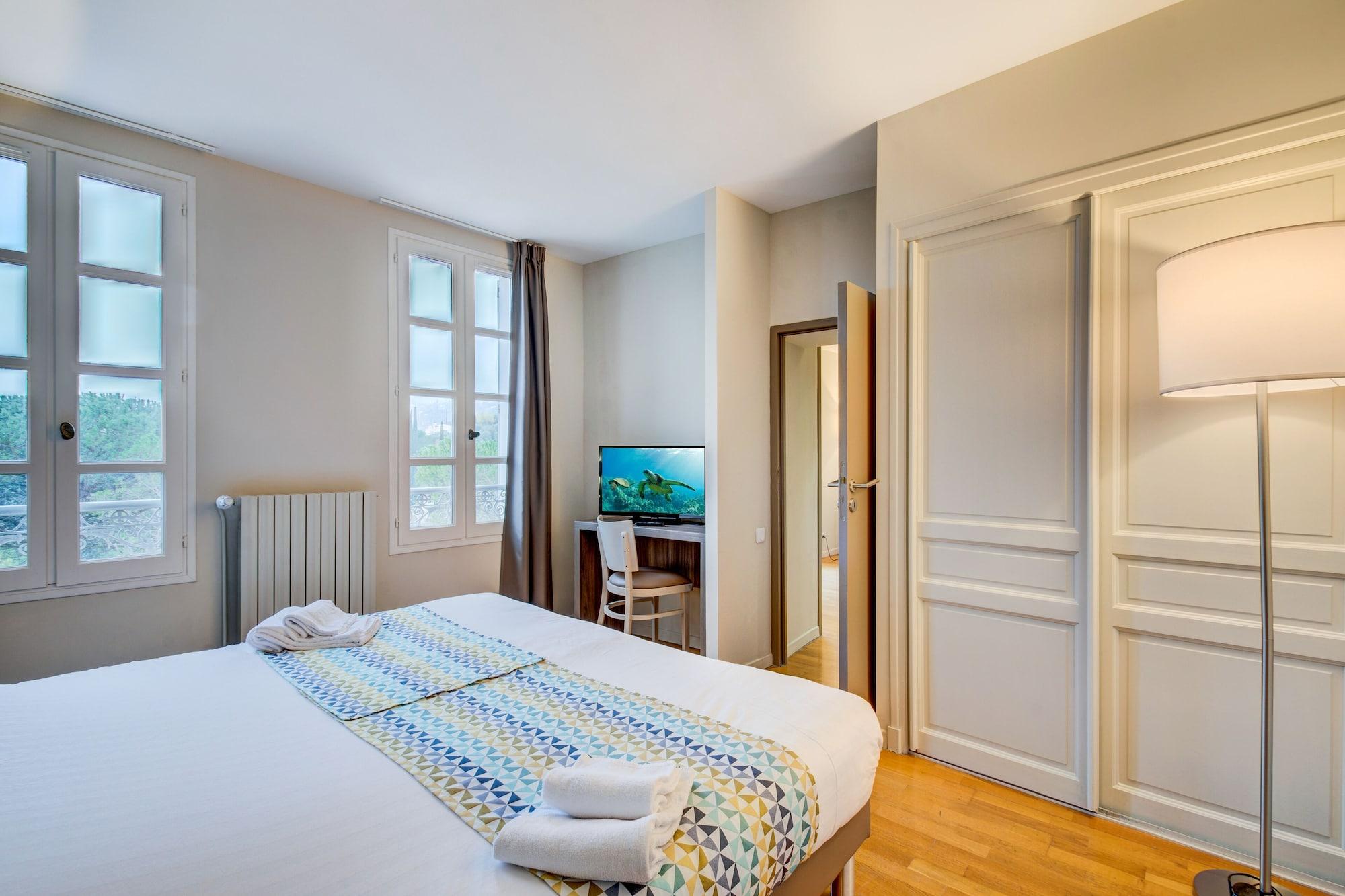 Hotel La Tour Carree - Grasse Sud Peymeinade Zewnętrze zdjęcie