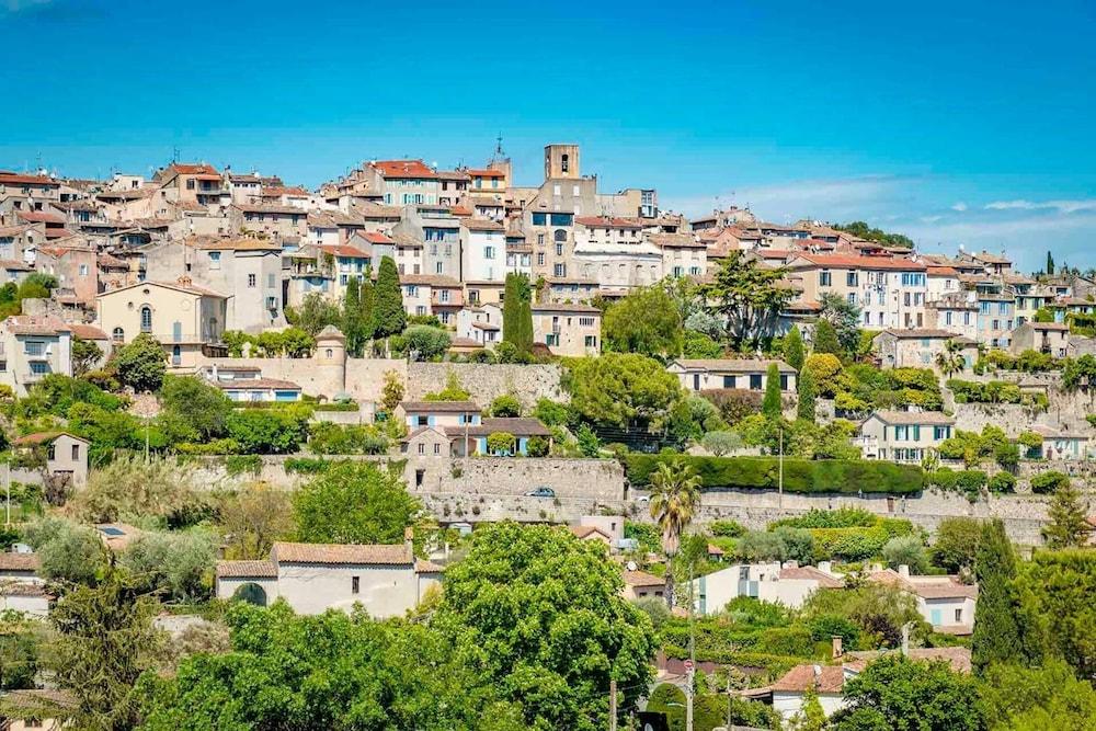 Hotel La Tour Carree - Grasse Sud Peymeinade Zewnętrze zdjęcie