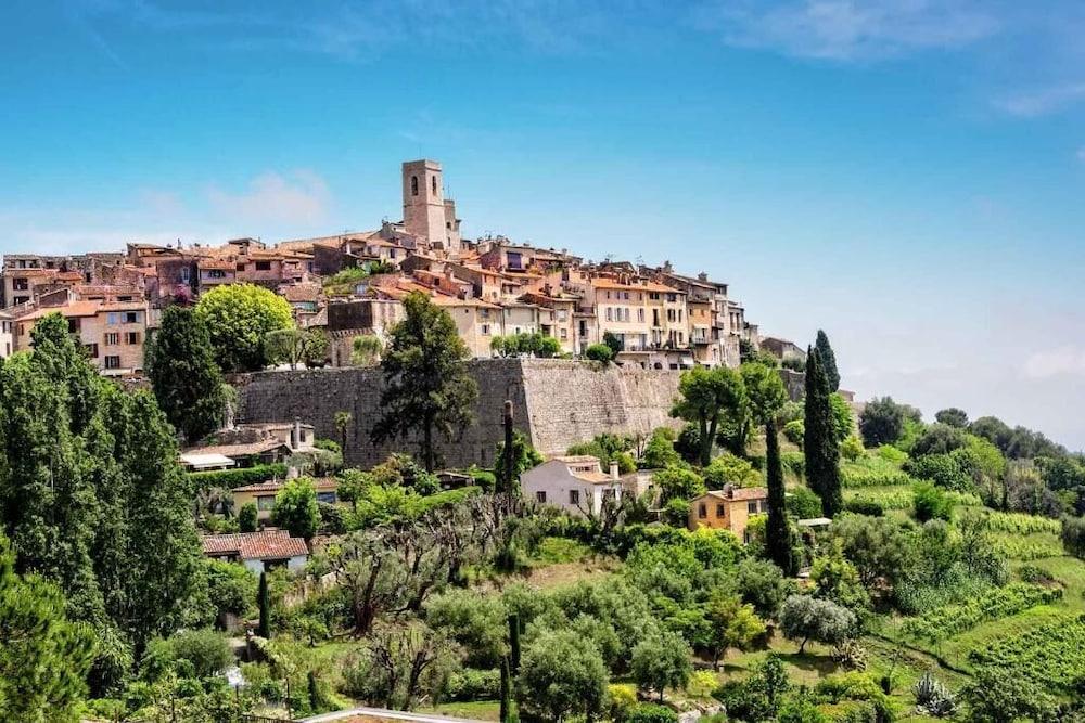 Hotel La Tour Carree - Grasse Sud Peymeinade Zewnętrze zdjęcie